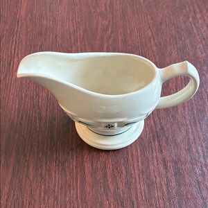 Longaberger Sauce Boat in Heritage Green